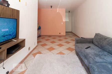 Sala de apartamento à venda com 3 quartos, 70m² em Jardim Dabril, São Paulo