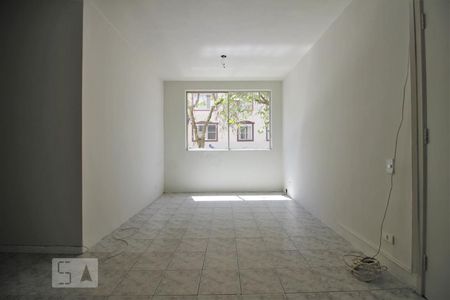 Sala de apartamento para alugar com 3 quartos, 70m² em Jardim Santa Efigênia, São Paulo