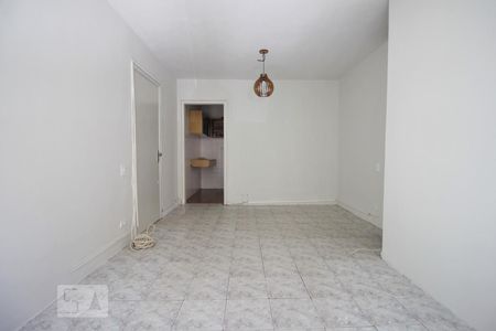 Sala de apartamento para alugar com 3 quartos, 70m² em Jardim Santa Efigênia, São Paulo