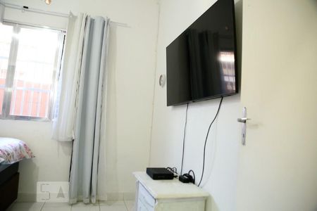 Banheiro de casa para alugar com 2 quartos, 125m² em Canto do Forte, Praia Grande