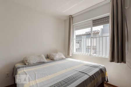 Quarto 1 de apartamento à venda com 2 quartos, 58m² em Humaitá, Porto Alegre