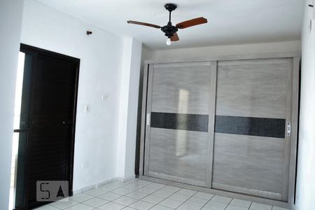 Quarto de apartamento para alugar com 2 quartos, 118m² em Guilhermina, Praia Grande