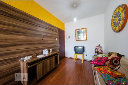 Apartamento à venda com 80m², 3 quartos e 2 vagasSala