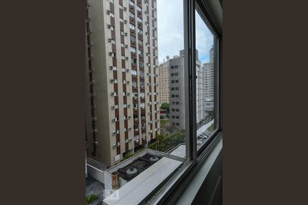 Apartamento para alugar com 150m², 4 quartos e 2 vagas Apartamento para alugar com 150m², 4 quartos e 2 vagasvista área de serviço