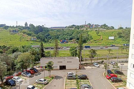 Vista sala e quarto 2 de apartamento à venda com 2 quartos, 51m² em Centro, Barueri