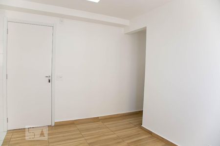 Sala de apartamento para alugar com 2 quartos, 41m² em Itaquera, São Paulo