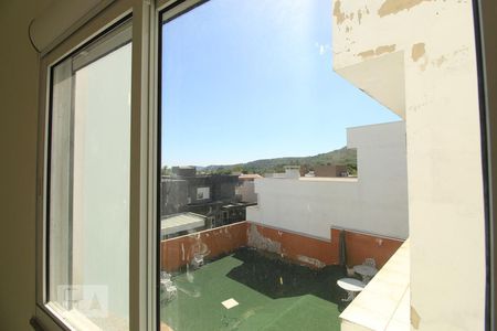 Vista da suíte 1 de casa de condomínio à venda com 3 quartos, 160m² em Aberta dos Morros, Porto Alegre