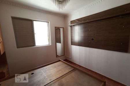 Quarto 2 de apartamento para alugar com 3 quartos, 70m² em Vila Ema, São Paulo