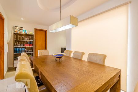 Sala de casa à venda com 3 quartos, 138m² em Ipanema, Porto Alegre