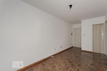 Sala de apartamento para alugar com 1 quarto, 37m² em Rubem Berta, Porto Alegre