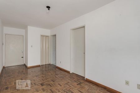 Sala de apartamento para alugar com 1 quarto, 37m² em Rubem Berta, Porto Alegre