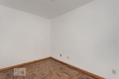 Quarto de apartamento para alugar com 1 quarto, 37m² em Rubem Berta, Porto Alegre