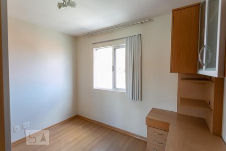 Quarto 2 de apartamento para alugar com 3 quartos, 90m² em Colégio Batista, Belo Horizonte