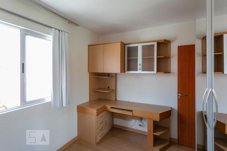 Quarto 2 de apartamento para alugar com 3 quartos, 90m² em Colégio Batista, Belo Horizonte