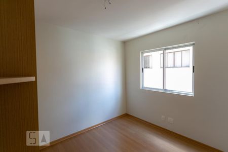 Quarto 1 de apartamento para alugar com 3 quartos, 90m² em Colégio Batista, Belo Horizonte