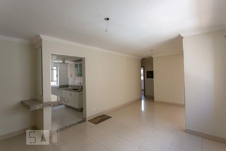 Sala de apartamento para alugar com 3 quartos, 90m² em Colégio Batista, Belo Horizonte