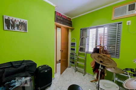 Quarto 2 de casa para alugar com 3 quartos, 230m² em Vila Gomes Cardim, São Paulo