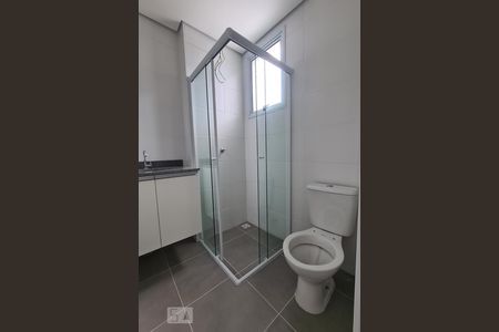 Banheiro Quarto 1 de apartamento para alugar com 2 quartos, 52m² em Parque Campolim, Sorocaba