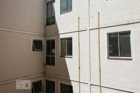 Vista Janela da Sala de apartamento para alugar com 2 quartos, 42m² em Residencial Jequitibá, Ribeirão Preto