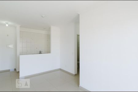 Sala de apartamento para alugar com 2 quartos, 56m² em Taboão, São Bernardo do Campo