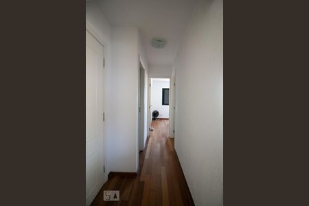 Corredor de apartamento à venda com 2 quartos, 63m² em Chácara Inglesa, São Paulo