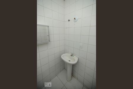 Banheiro de casa para alugar com 1 quarto, 80m² em Cascadura, Rio de Janeiro