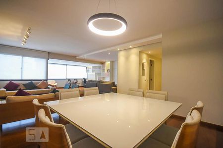 Sala de apartamento para alugar com 3 quartos, 183m² em Real Parque, São Paulo