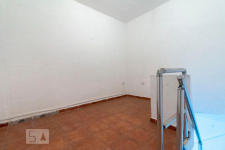 Quarto de casa para alugar com 2 quartos, 60m² em Itaquera, São Paulo