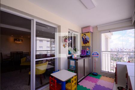 Varanda de apartamento à venda com 2 quartos, 81m² em Vila Brasílio Machado, São Paulo
