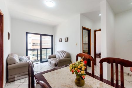 Sala de apartamento para alugar com 1 quarto, 50m² em Canto do Forte, Praia Grande
