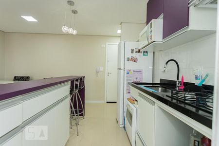 Cozinha de apartamento para alugar com 2 quartos, 59m² em Vila Dom Pedro Ii, São Paulo