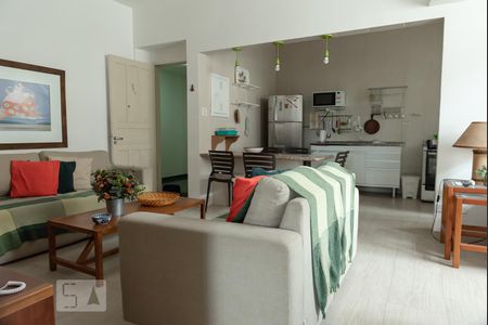 SALA de apartamento para alugar com 2 quartos, 67m² em Jardim Virgínia, Guarujá