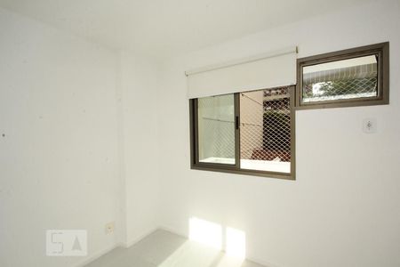 Quarto 2 de apartamento para alugar com 3 quartos, 104m² em Botafogo, Rio de Janeiro