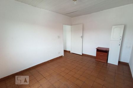 Quarto de casa para alugar com 2 quartos, 100m² em Vila Antonieta, São Paulo