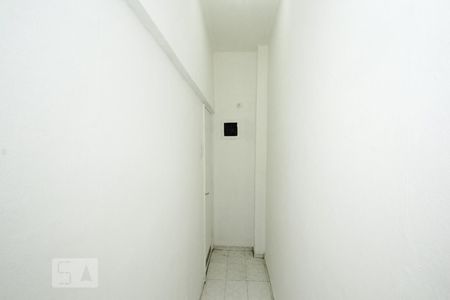 Entrada de kitnet/studio para alugar com 1 quarto, 19m² em Centro, Rio de Janeiro