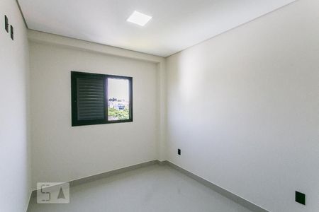 Quarto 1 de apartamento para alugar com 2 quartos, 50m² em Vila Esperança, São Paulo