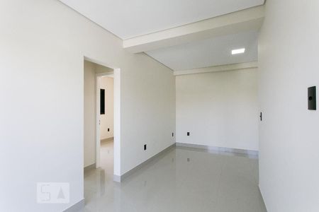 Sala de apartamento para alugar com 2 quartos, 50m² em Vila Esperança, São Paulo