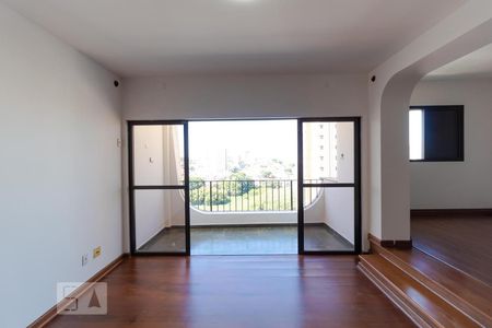 Salas de apartamento para alugar com 3 quartos, 210m² em Cambuí, Campinas