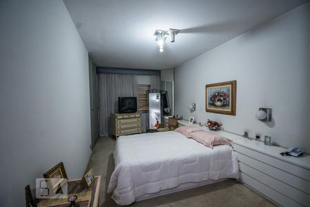 Suíte de apartamento à venda com 4 quartos, 170m² em Cambuí, Campinas
