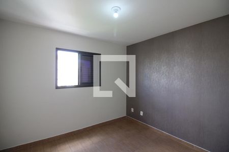 Quarto 1 de apartamento para alugar com 2 quartos, 58m² em Taboão, São Bernardo do Campo