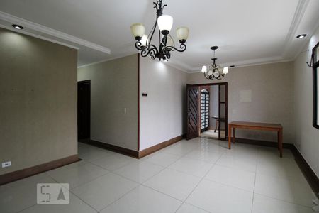 Sala de casa para alugar com 3 quartos, 180m² em Jardim Caravelas, São Paulo