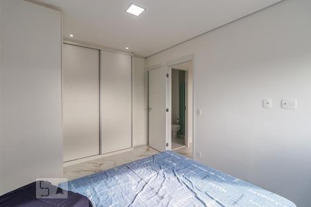 Suíte de apartamento para alugar com 1 quarto, 49m² em Alphaville Empresarial, Barueri