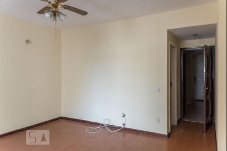 Sala  de apartamento para alugar com 3 quartos, 77m² em Vila Isabel, Rio de Janeiro