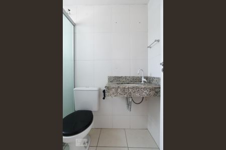 Banheiro de apartamento para alugar com 2 quartos, 50m² em Jardim Magnólia, Campinas