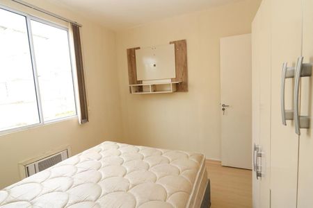 Quarto 1 de apartamento à venda com 2 quartos, 43m² em Rubem Berta, Porto Alegre