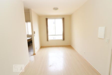 Sala de apartamento à venda com 2 quartos, 43m² em Rubem Berta, Porto Alegre