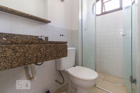 Banheiro da suíte de apartamento para alugar com 1 quarto, 50m² em Consolação, São Paulo