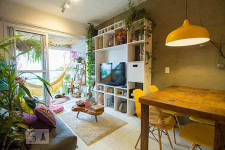 Sala de apartamento à venda com 1 quarto, 51m² em Cambuci, São Paulo