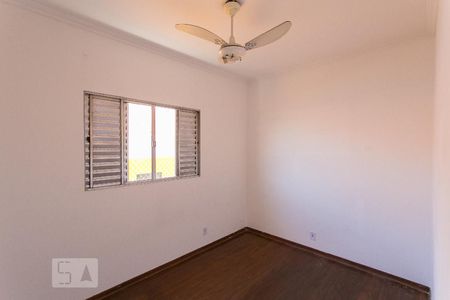 Quarto 2 de casa à venda com 3 quartos, 280m² em Jardim Textil, São Paulo