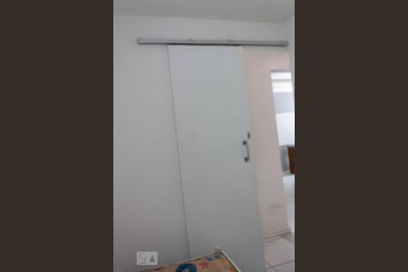 Quarto 1 de apartamento para alugar com 2 quartos, 40m² em Costa Azul, Salvador